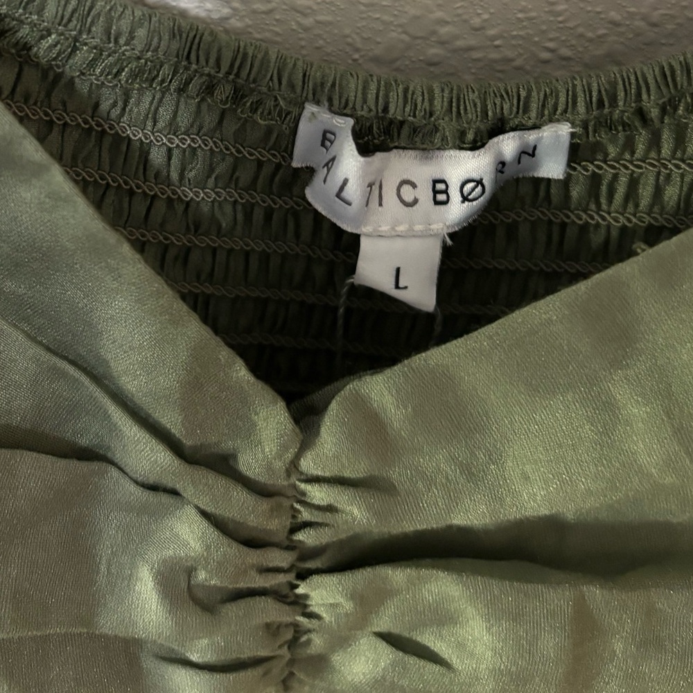 Baltic Born Olive Green Puff Sleeve Midi Dress - Picture 2 of 3